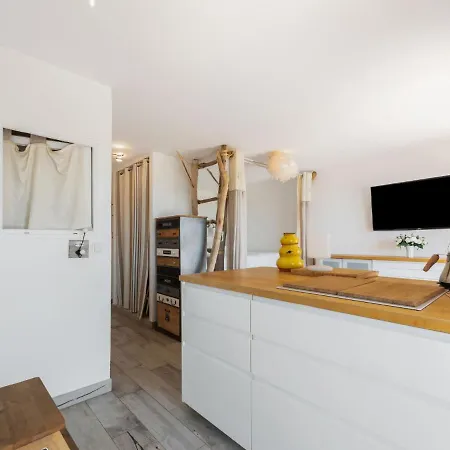 La Croix Du Sud-27 By Interhome Apartment
