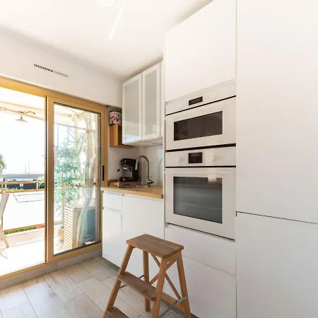 La Croix Du Sud-27 By Interhome *